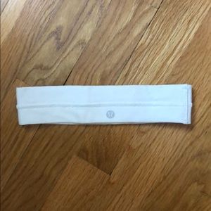 white lululemon headband